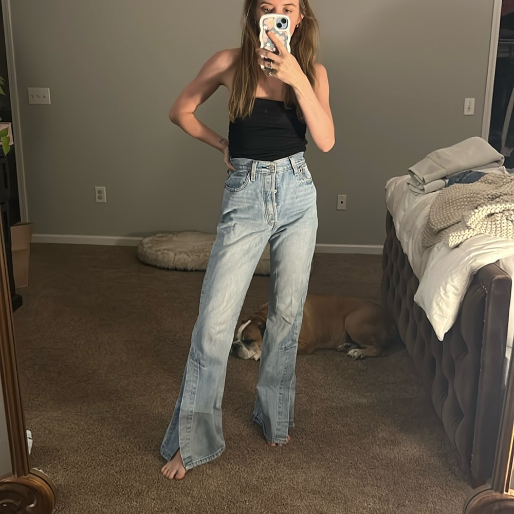 Levi’s Rib Cage Split Leg Denim Jean Light Washed